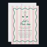 Invitación Fiesta de 30 Años de Golf Rosa   Verde<br><div class="desc">Pida a sus huéspedes que pasen por una fiesta de cumpleaños junto al campo de golf con esta elegante y vintage invitación a la fiesta de pickleball. El fondo es de rayas rosas claras, con un marco ondulado y verde ondulado, un ilustracion de dos clubs de golf y una pelota...</div>