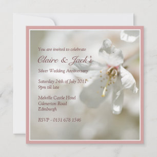 Invitación Fiesta de aniversario rosada de la flor de cerezo