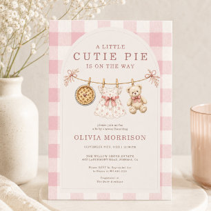 Invitación Fiesta de Bebé Cuadros de Ropa Rosa Cutie Pie