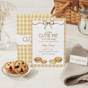 Invitación Fiesta de Bebé Cutie Pie Lazo de Gingham Neutro