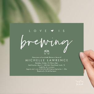 Invitación Fiesta de cerveza ducha de novia, el amor se está