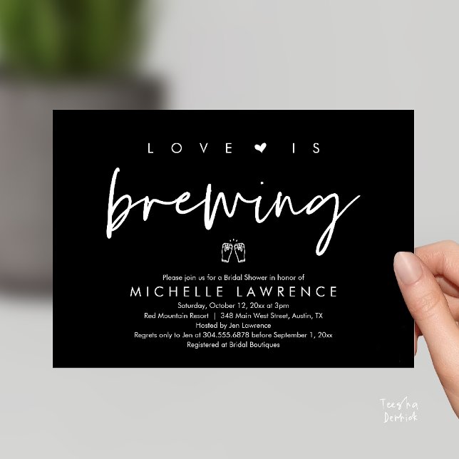 Invitación Fiesta de cerveza ducha de novia, el amor se está  (Beer Party Bridal Shower, Love is brewing Invitation card modern romance classy black white)