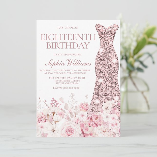 Invitación Fiesta de cumpleaños 18 con vestido de oro floral  (Anverso de pie)