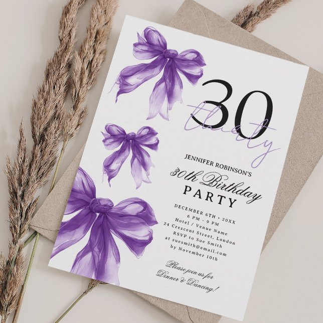 Invitación Fiesta de Cumpleaños 30 con Lazo Coquette de Acuar (Purple Watercolor Coquette Bow 30th Birthday Party Invitation)