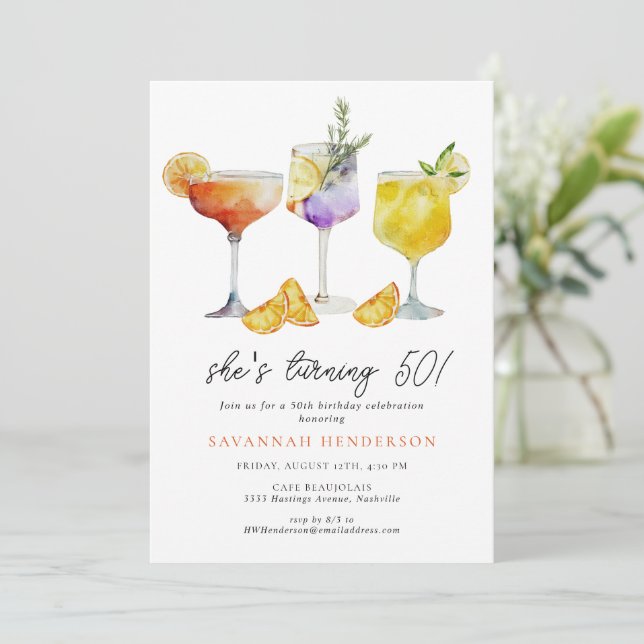 Invitación Fiesta de Cumpleaños 50 con Cóctel Divertido  (Anverso de pie)