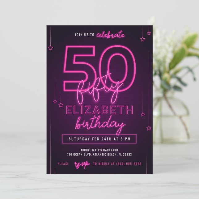 Invitación Fiesta de cumpleaños 50 de Neon Rosa (Anverso de pie)