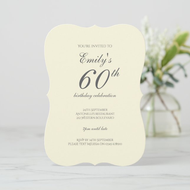 Invitación Fiesta de cumpleaños 60 moderna elegante crema (Anverso de pie)