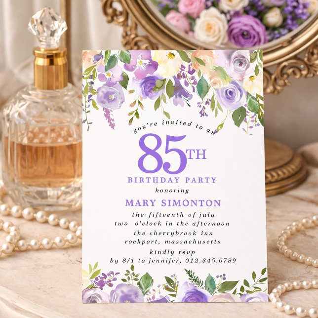Invitación FIESTA DE CUMPLEAÑOS 85 PETITE Floral de Rosa Púrp (Subido por el creador)