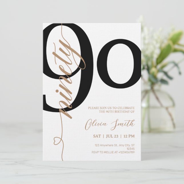 Invitación Fiesta de cumpleaños 90 moderna blanca y dorada (Anverso de pie)