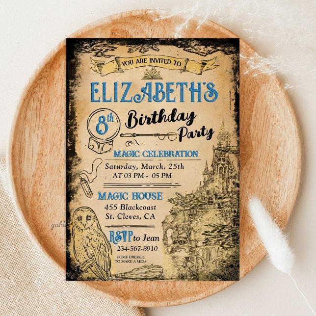 Invitación Fiesta de Cumpleaños Azul de Bruja Mago Mágico (Zazzle Magic Wizard Witch Blue Birthday Party Invitation)