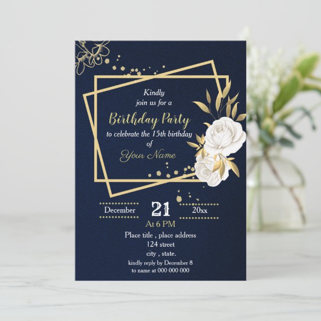 Invitación fiesta de cumpleaños azul marino floral blanca y d (Anverso de pie)
