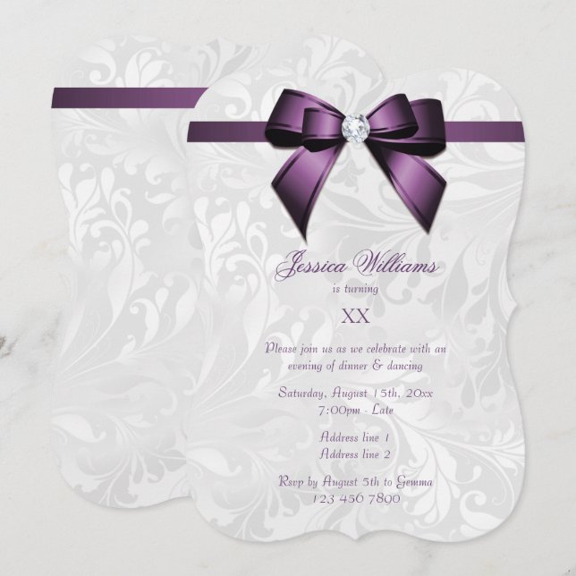 Invitación Fiesta de cumpleaños con lazo de gema violeta, cin (Anverso / Reverso)