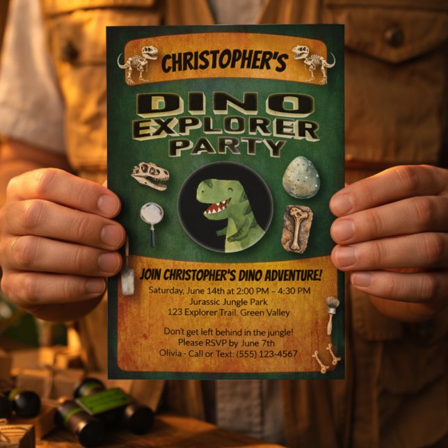 Invitación Fiesta de Cumpleaños con Tema de Dinosaurios (Dino Explorer Dinosaur Themed Part Invitation. Invite guests to discovery, stomp and roar. )
