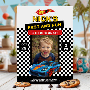 Invitación Fiesta de cumpleaños de coche de Carreras divertid