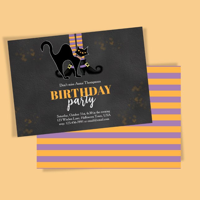 Invitación Fiesta de cumpleaños de gato negro negro y Naranja (Birthday Halloween theme invitation with witch and black cat. )