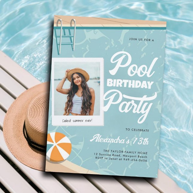 Invitación Fiesta de cumpleaños de la piscina de verano moder (teen pool party invitations for girls tween thirteen photo template modern vintage cute cool chic)