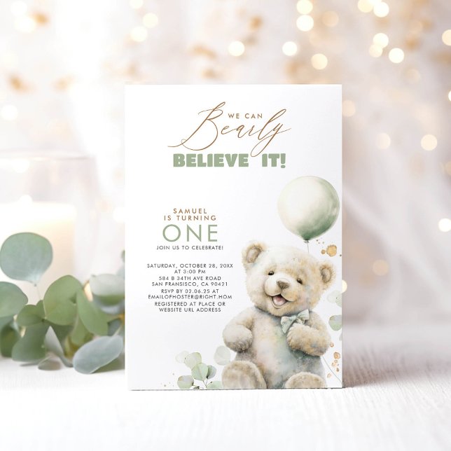 Invitación Fiesta de cumpleaños de Teddy Bear Cute (Bear Themed 1st Birthday Invitations - We Can Bearly Believe It!)