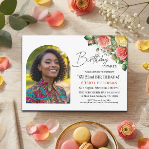 Invitación Fiesta de cumpleaños número 22 con flores elegante