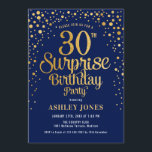 Invitación Fiesta de cumpleaños número 30 de Surprise<br><div class="desc">Sorpresa 30.ª Invitación a la fiesta de cumpleaños. Elegante diseño en azul marino y falso oro purpurina. Presenta un diseño elegante de tipo de letra y letra de guión. Mándame un mensaje si necesitas edad personalizado.</div>