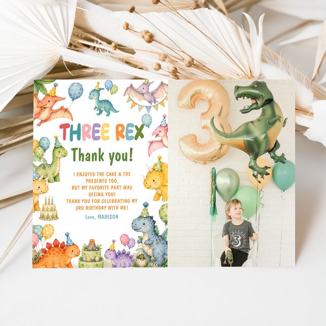 Invitación Fiesta de cumpleaños número 3 de Dinosaurio Tres R (Subido por el creador)