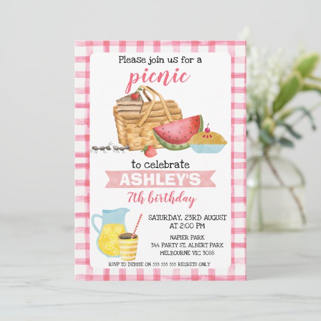 Invitación Fiesta de cumpleaños para picnic Pink Plaid (Anverso de pie)