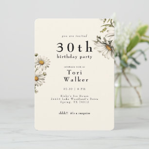 Invitación Fiesta de Cumpleaños Redondeada de Flores Blancas
