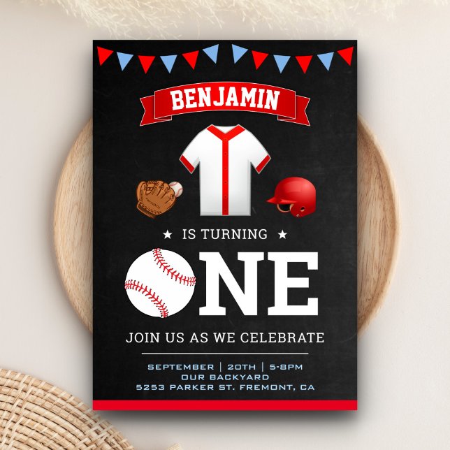 Invitación Fiesta de cumpleaños tema deportes jugador de béis (Subido por el creador)