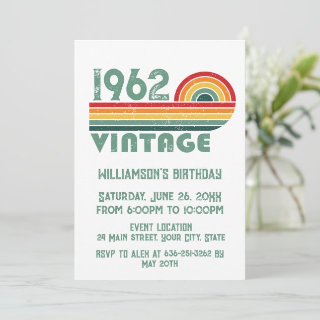 Invitación Fiesta de cumpleaños vintage personalizada (Anverso de pie)