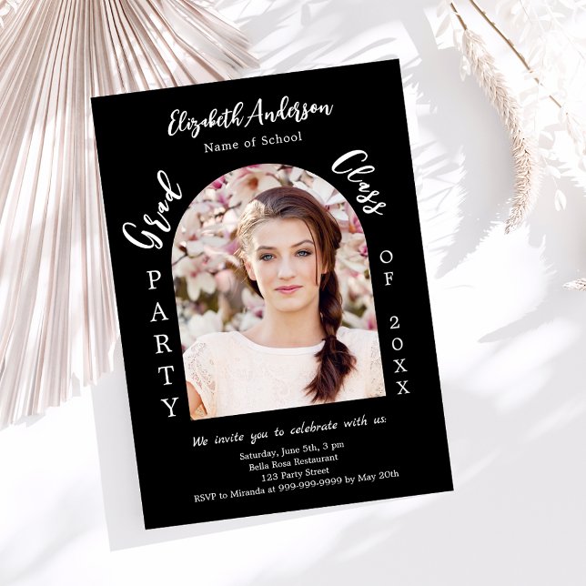 Invitación Fiesta de graduación arco de foto negro blanco cla (Subido por el creador)