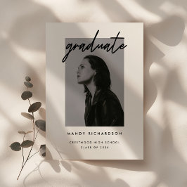 Invitación Fiesta de Graduación con Foto y Letra Script Minim