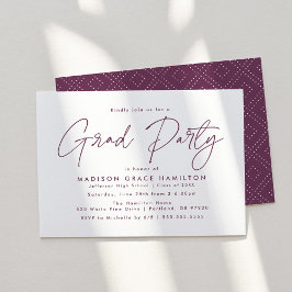 Invitación Fiesta de Graduación con Letra Púrpura Moderna