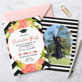 Invitación Fiesta de Graduación con Plumas Boho y Corona Flor