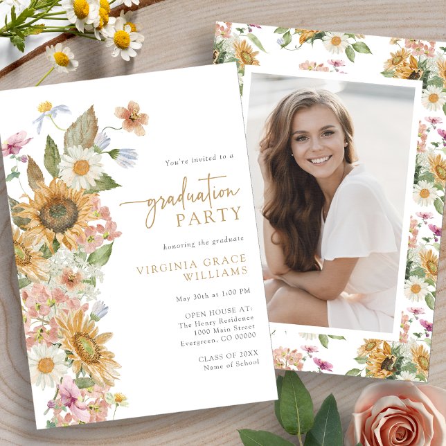 Invitación Fiesta de Graduación del Girasol (Watercolor Sunflower Photo Graduation Party Invitation by Painted Paperie
)