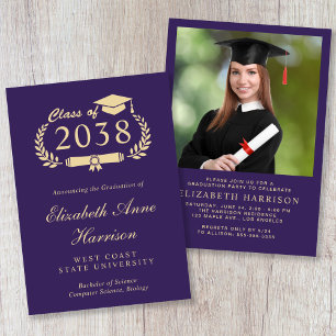 Invitación Fiesta de Graduación Elegante con Letras Doradas y