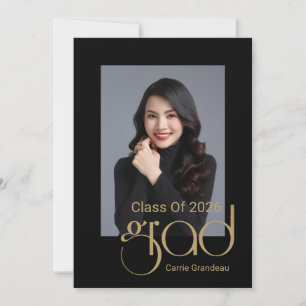 Invitación Fiesta de Graduación Moderna Elegante con Letra Do