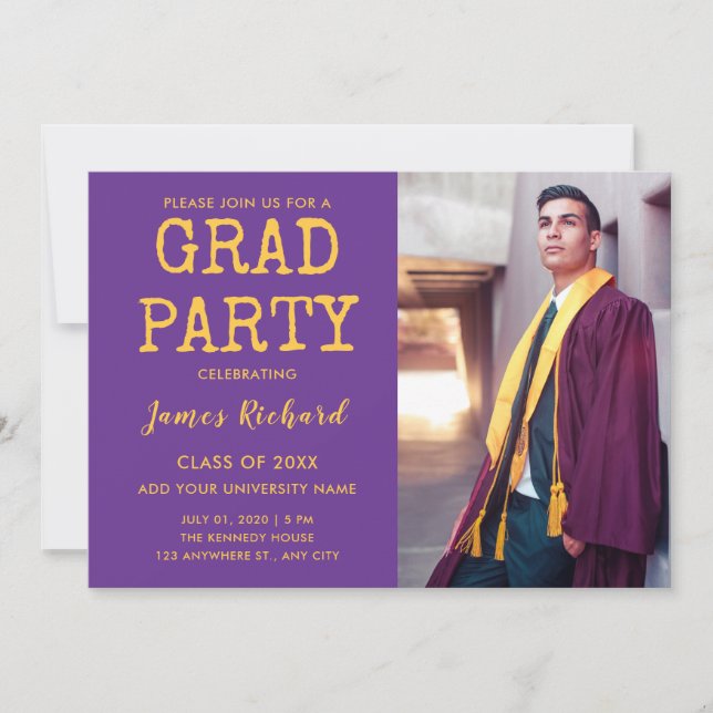 Invitación Fiesta De Graduación Moderna En Morado Y Oro 2025 (Anverso)