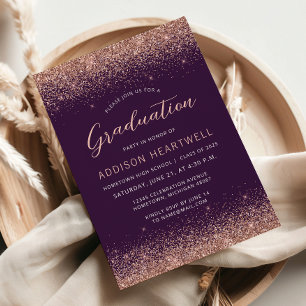 Invitación Fiesta de graduación púrpura con brillo dorado ros