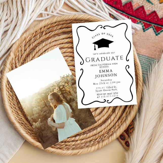 Invitación Fiesta de Graduación Simple con marco en blanco y  (Subido por el creador)