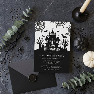 Invitación Fiesta de Halloween Casa Embrujada en Blanco y Neg