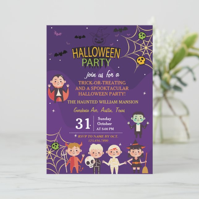Invitación Fiesta De Halloween Con Disfraces Cuidados Para Ni (Anverso de pie)
