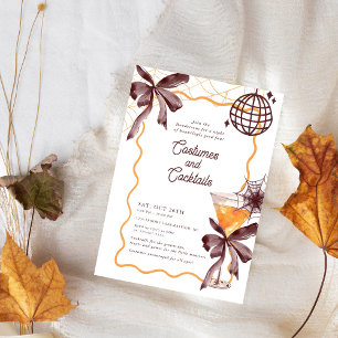 Invitación Fiesta de Halloween de disfraces y cócteles para a