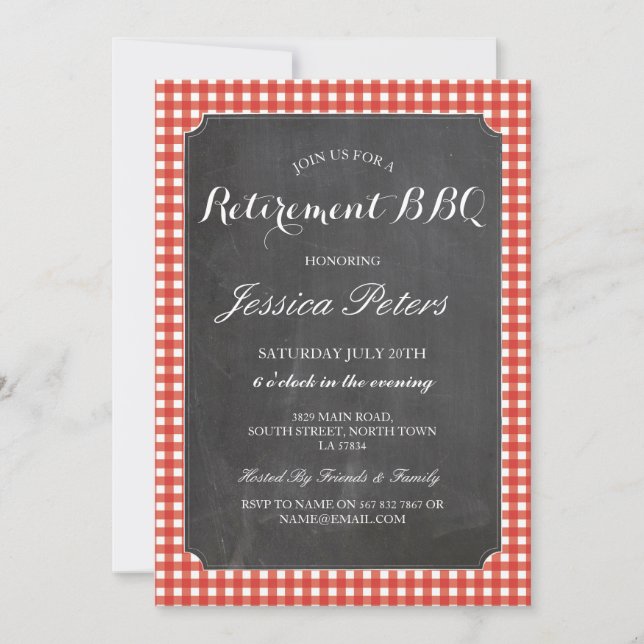 Invitación Fiesta de Jubilación Red Check Rustic Chalk BBQ (Anverso)