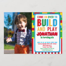 Fiesta de ladrillos de cumpleaños en bloques de co