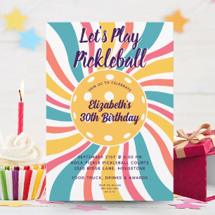 Invitación Fiesta de Pickleball con Rayas de Sol Retro Genial