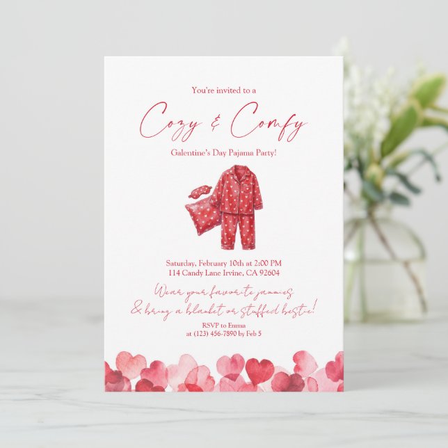 Invitación Fiesta de pijamas de Galentine’s acogedora y cómod (Anverso de pie)