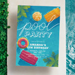 Invitación Fiesta de piscina cualquier año cumpleaños tropica<br><div class="desc">Fiesta de piscina Cualquier año Invitación de cumpleaños tropical moderno ¡Es hora de hacer un chapuzón con nuestra invitación de cumpleaños Fiesta de piscina! Sumérjase en un mundo de diversión y celebración con este diseño lúdico y colorido. La tipografía, luminosa y audaz, aporta un toque moderno, por lo que es...</div>
