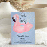 Invitación Fiesta de piscina tropical flamingo rosa Dulce 16<br><div class="desc">Moderno fiesta de piscina con ilustracion flotante de flamingo rosa Sweet 16 sobre un fondo de agua azul editable,  el color puede cambiarse. Una invitación divertida y fresca para una fiesta de verano</div>