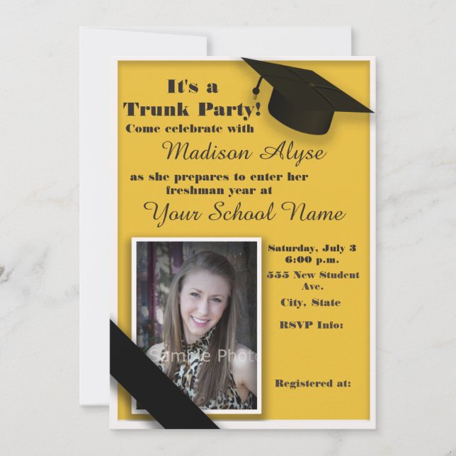 Invitación Fiesta de universidad con baúl amarillo y blanco e (Anverso)