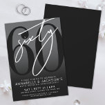 Invitación Fiesta del 60º Aniversario de Blanco y Negro<br><div class="desc">Celebre sesenta años de amor con esta moderna invitación para el 60º aniversario de bodas. El diseño presenta un fondo gris elegante con un sutil gradiente negro para un aspecto clásico y elegante, perfecto para el tema tradicional de "diamante". Un gran "60" negro se extiende por la mayor parte de...</div>