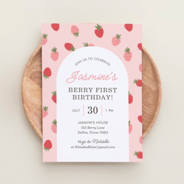Invitación Fiesta del primer cumpleaños de fresa (Subido por el creador)